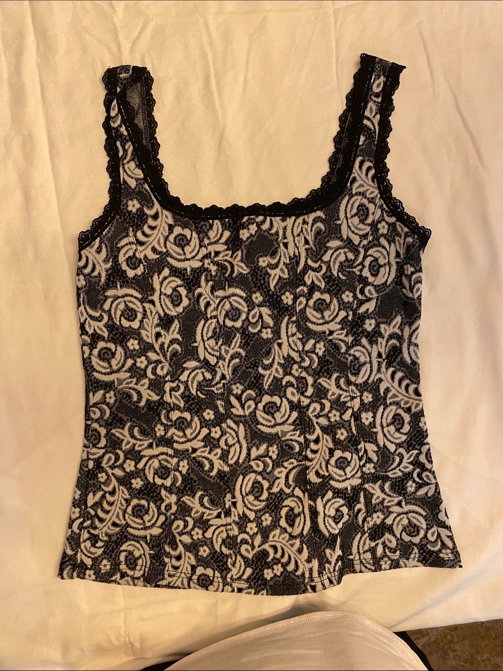 White House Black Market Floral Lace Tank Top